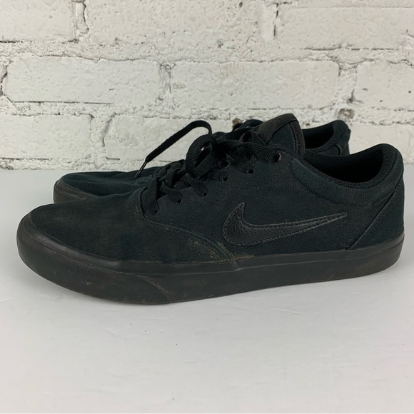Nike SB Charge Canvas Solarsoft Black Low Sneakers 10 - Picture 2 of 9